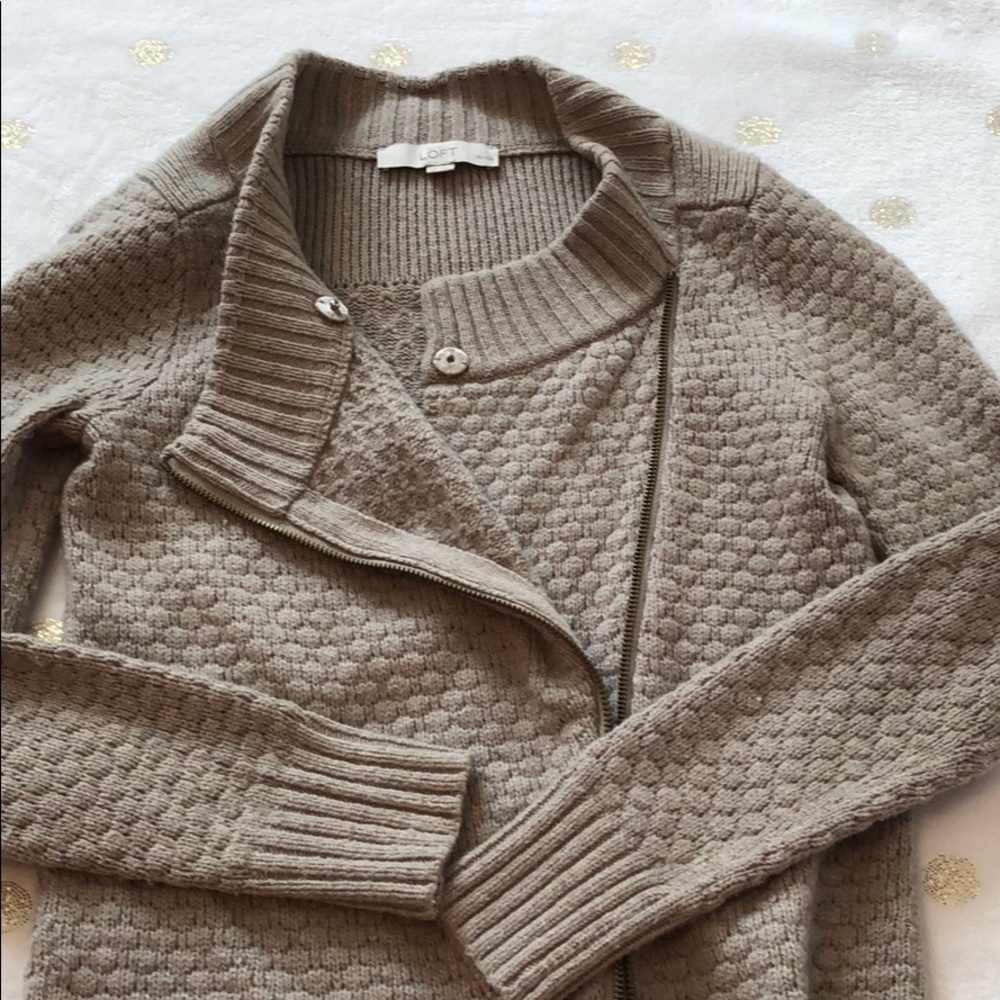 💥LOFT Sweater - Picture 3 of 4